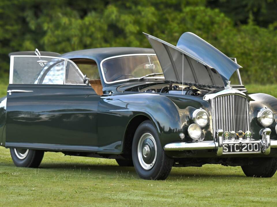 Bild 16/50 von Bentley R-Type Continental (1954)