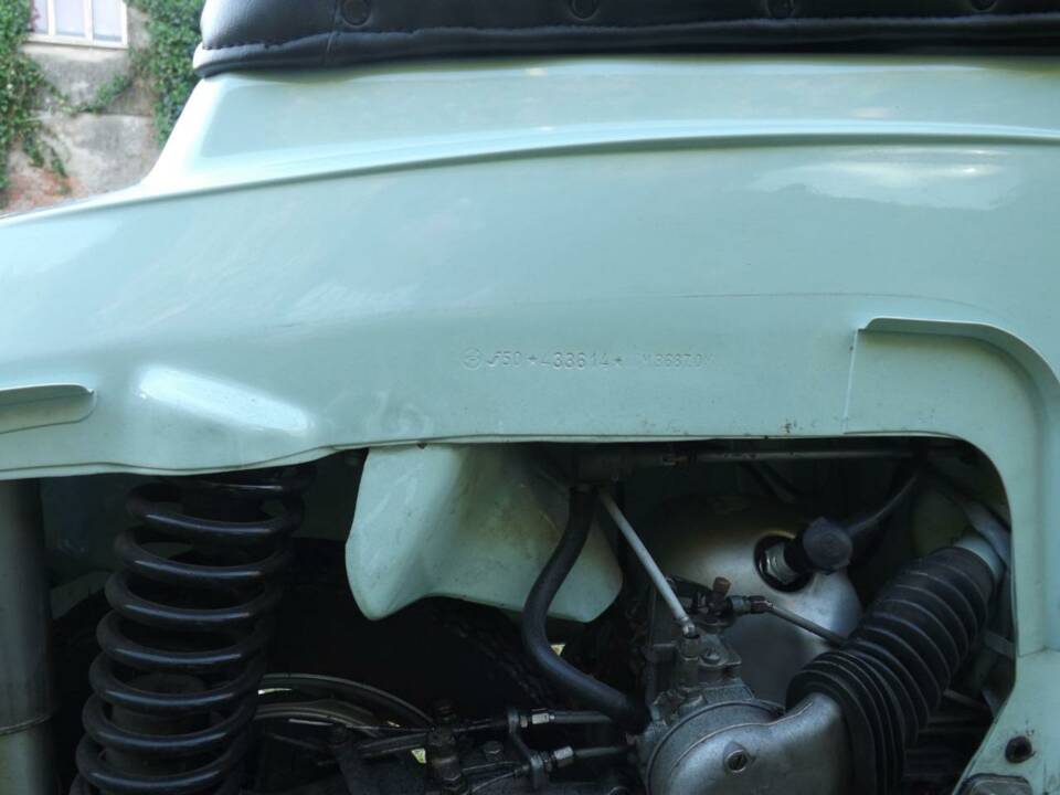 Image 34/50 of Innocenti Lambretta J50 (1967)