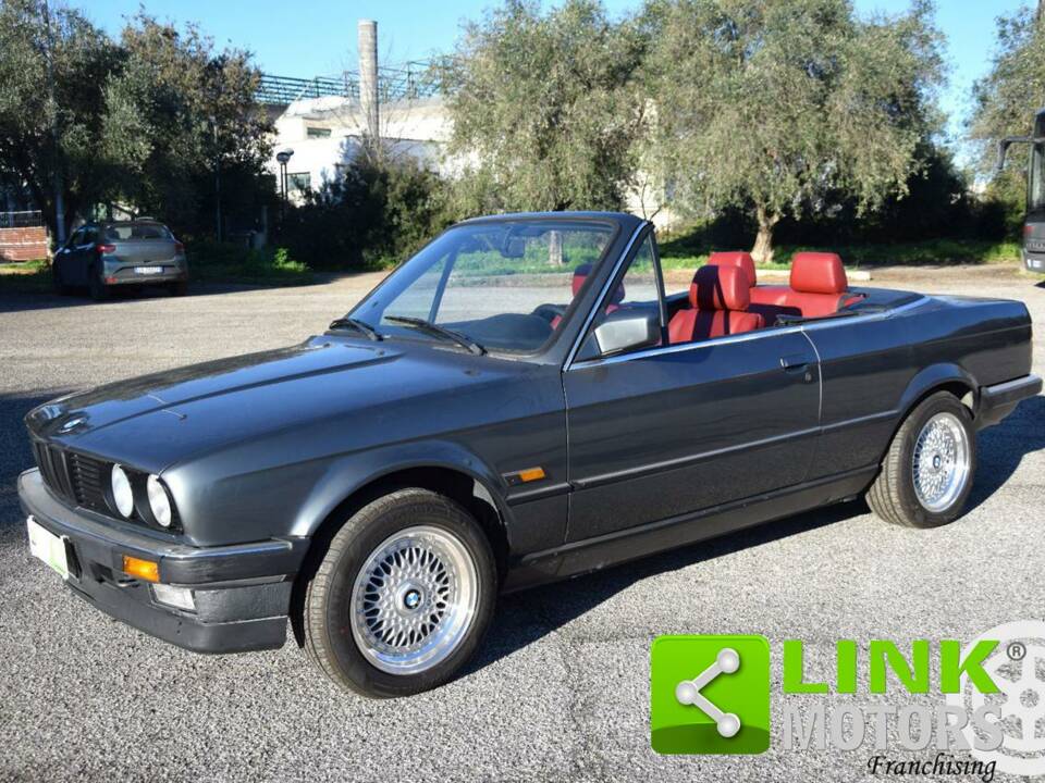 Bild 5/10 von BMW 320i (1987)