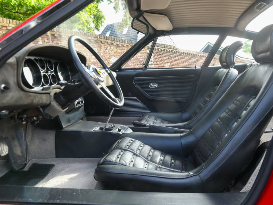 Afbeelding 11/50 van Ferrari 365 GTB/4 Daytona (1973)