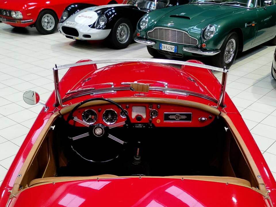 Imagen 21/57 de MG MGA 1600 (1960)