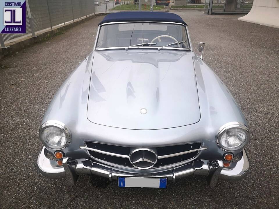 Image 21/42 of Mercedes-Benz 190 SL (1956)