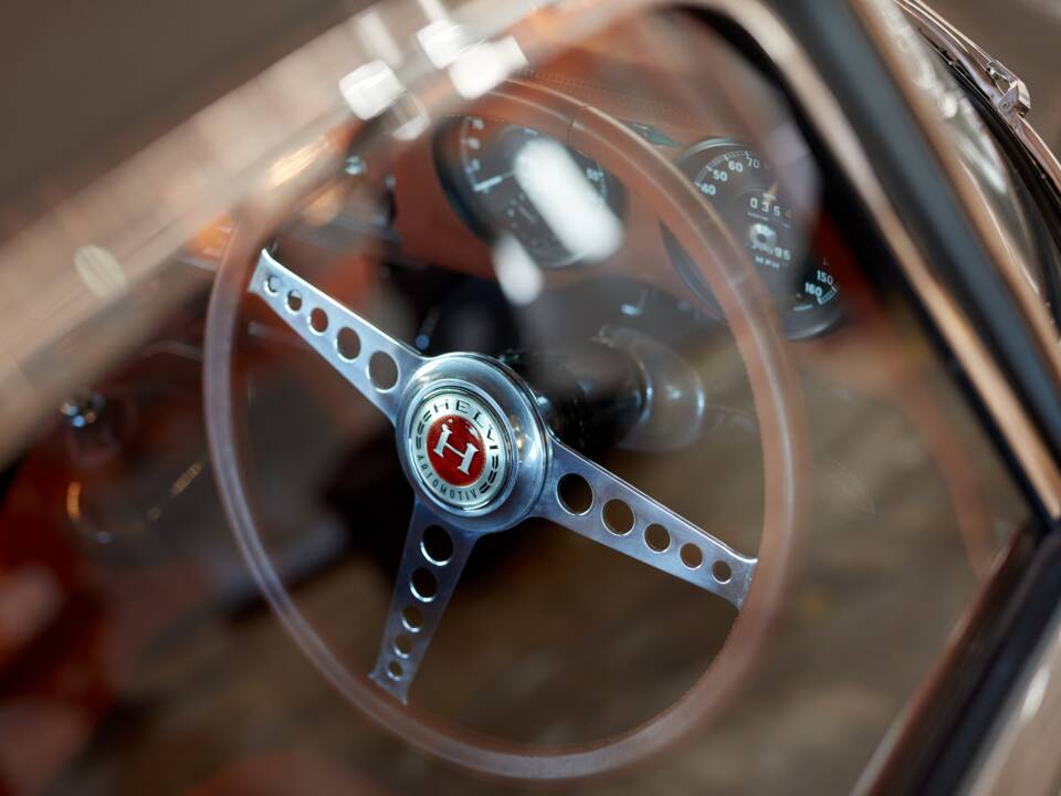 Bild 33/50 von Jaguar E-Type 3.8 Helm (1963)