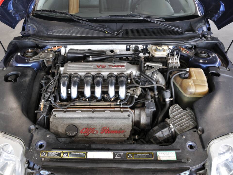 Image 3/17 of Alfa Romeo GTV 2.0 V6 Turbo (1995)