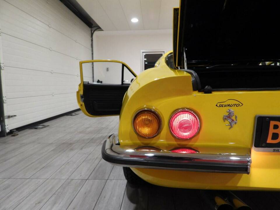 Bild 13/15 von Ferrari Dino 246 GT (1972)