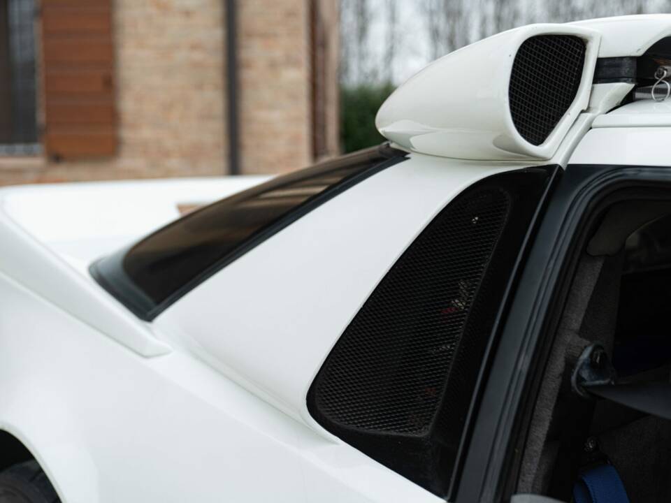 Bild 25/50 von Ford RS200 (1987)