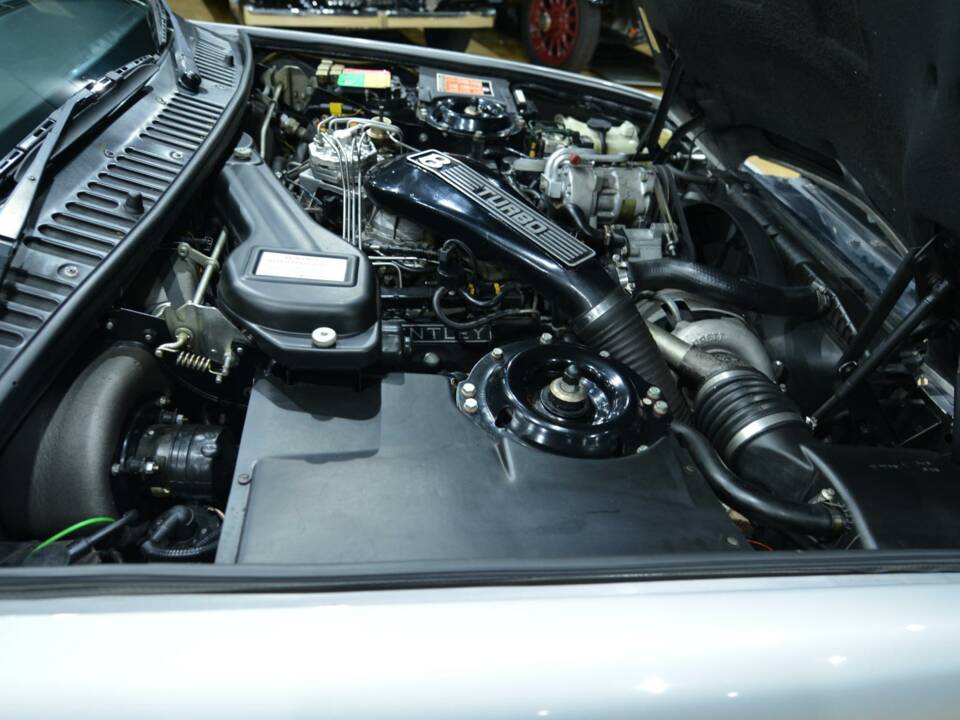 Image 35/50 of Bentley Continental R (1992)