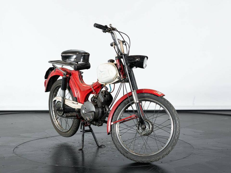 Immagine 6/18 di Moto Guzzi DUMMY (1969)