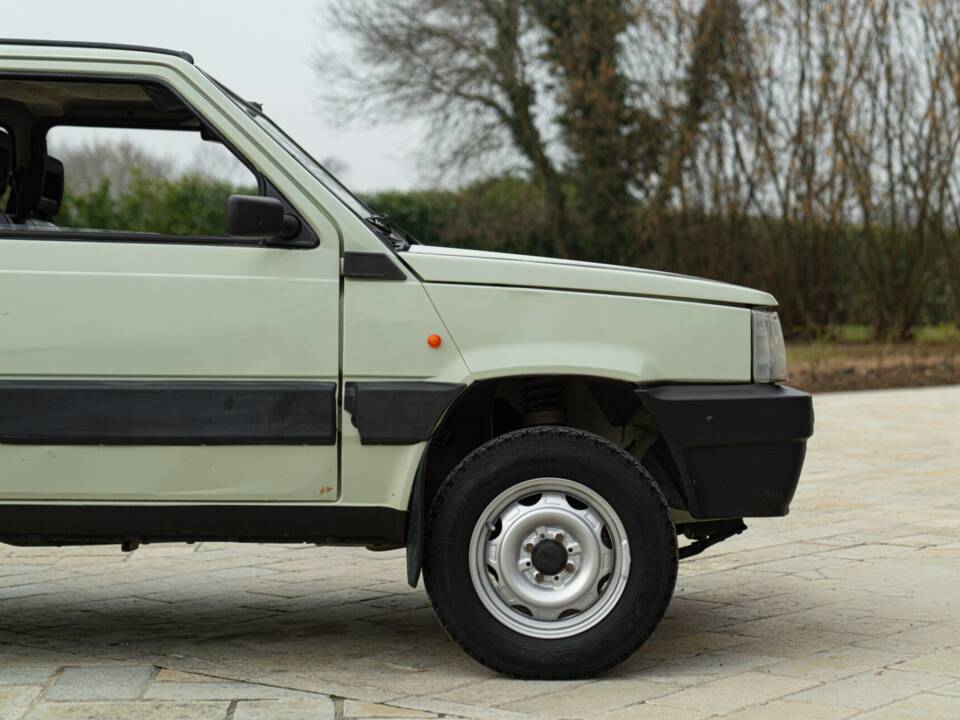 Bild 20/44 von FIAT Panda 4x4 1,0 (1987)