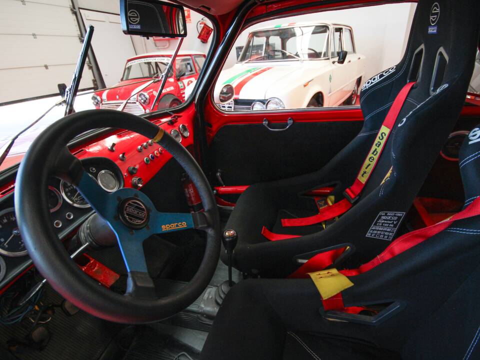 Bild 15/22 von SEAT 600 D (1968)
