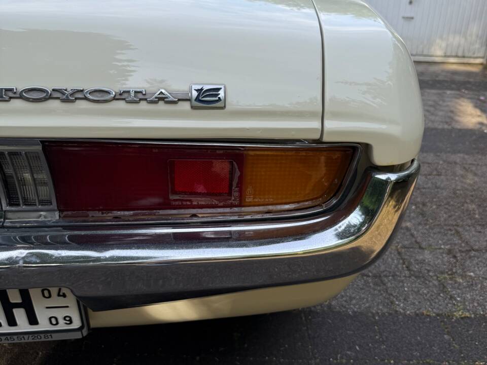 Image 28/55 of Toyota Celica ST (1972)