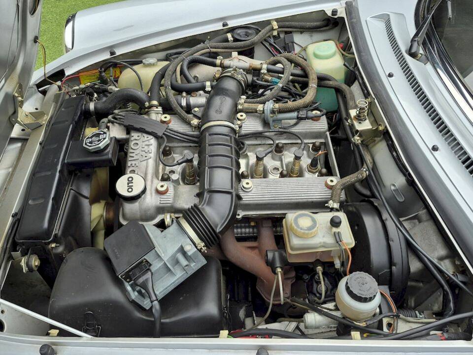 Afbeelding 36/70 van Alfa Romeo 2.0 Spider QV (1987)