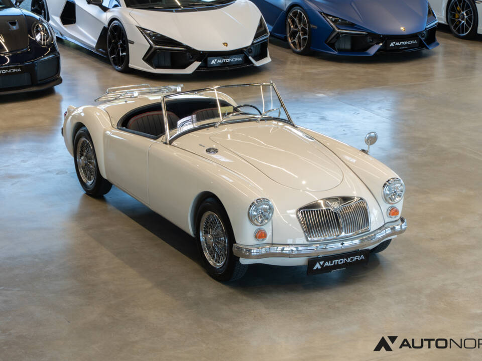 Image 31/65 of MG MGA 1600 (1960)