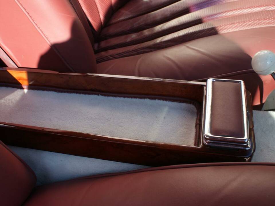 Image 30/50 of Mercedes-Benz 230 SL (1967)