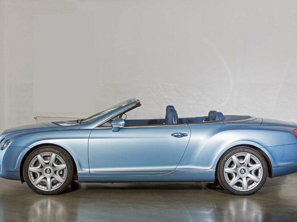 Bild 3/20 von Bentley Continental GTC (2010)