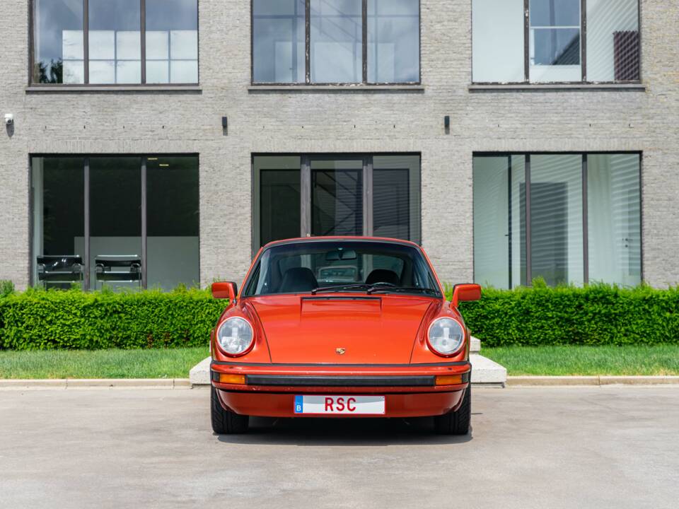 Imagen 36/41 de Porsche 911 SC 3.0 (1982)