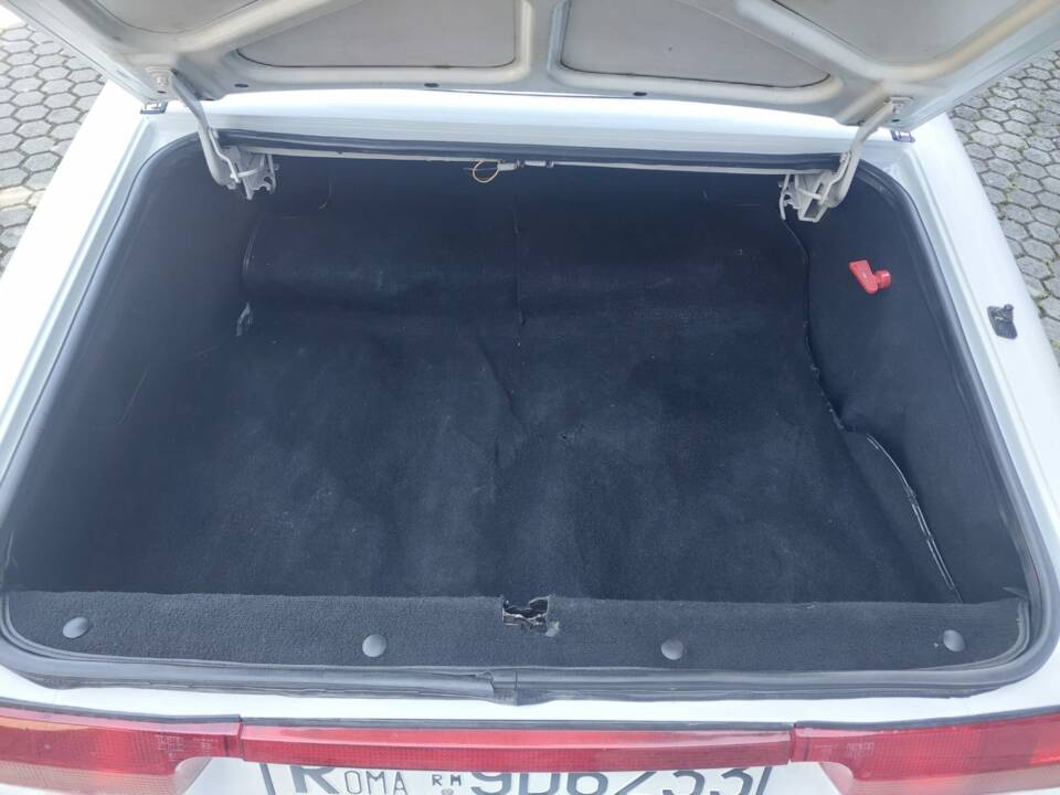 Image 12/27 of Alfa Romeo 2.0 Spider (1991)