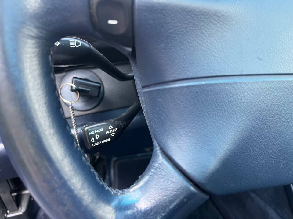 Imagen 83/96 de Porsche 911 Carrera (1996)