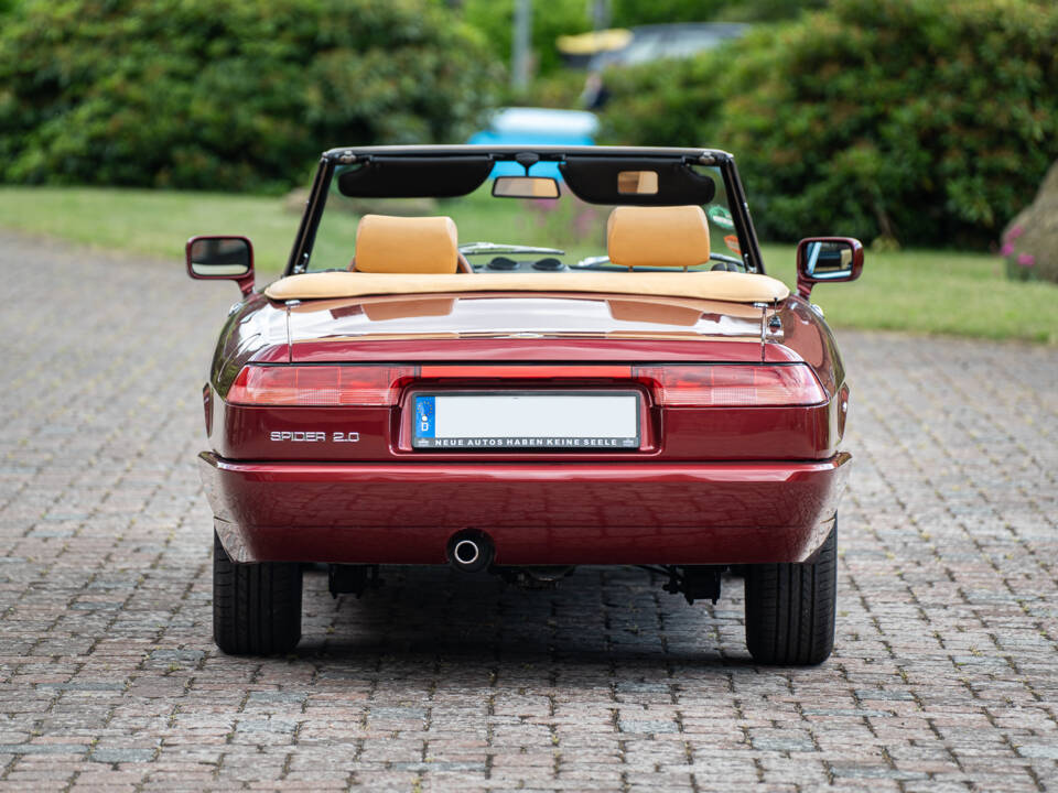 Image 23/42 of Alfa Romeo 2.0 Spider (1990)