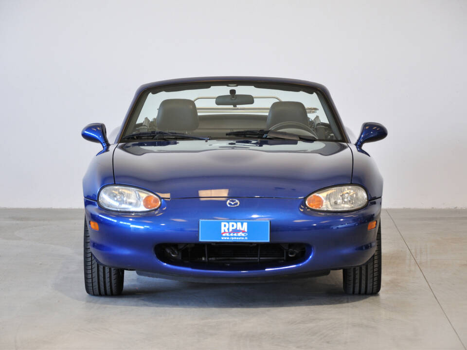 Image 12/47 of Mazda MX-5 1.8 (1999)