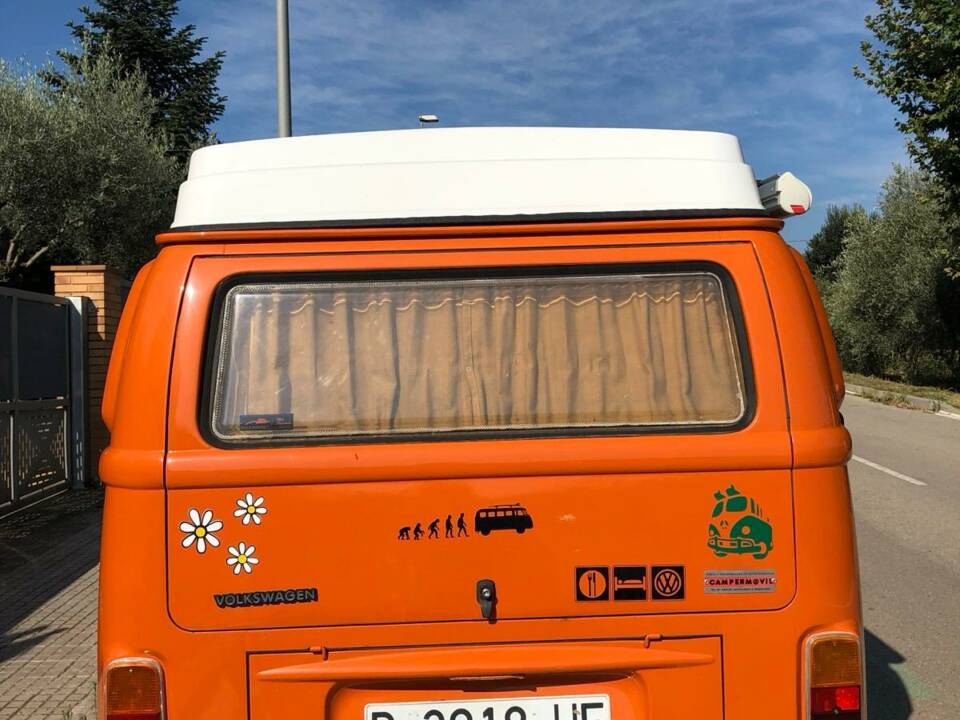 Afbeelding 5/11 van Volkswagen T2b Camper (1977)