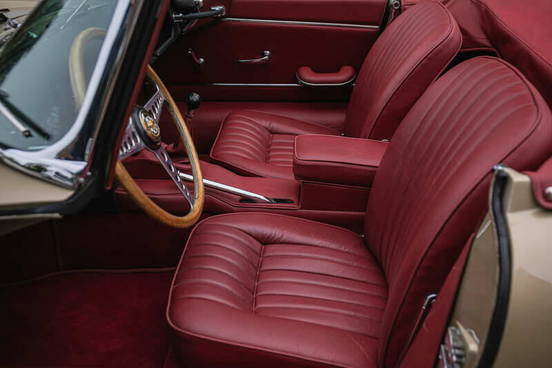 Immagine 49/50 di Jaguar E-Type 4.2 (1965)
