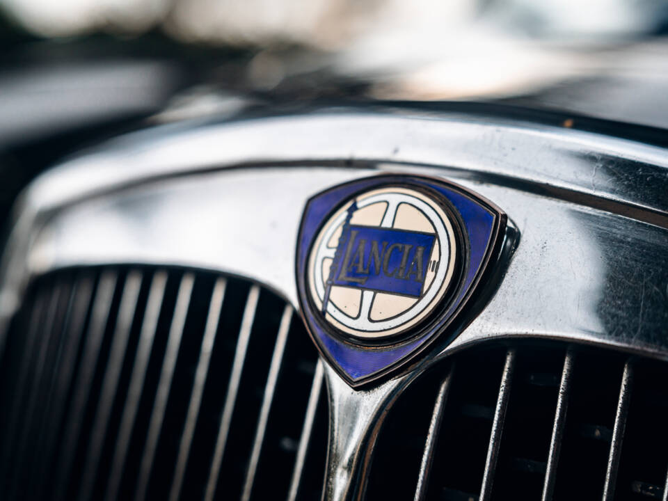 Image 15/51 of Lancia Aurelia B52 Bertone (1951)