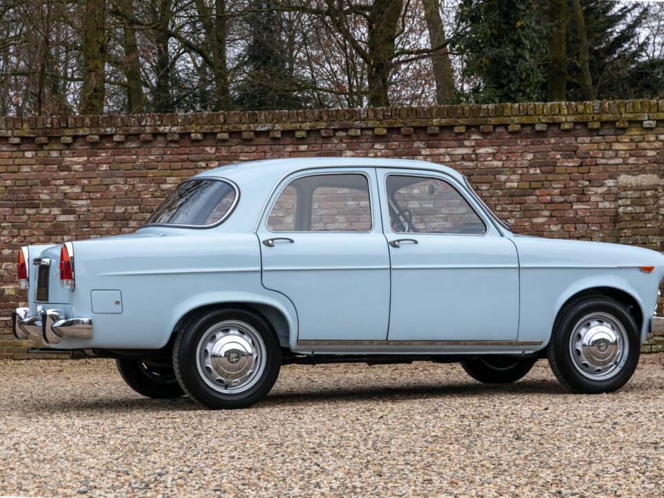 Image 9/48 of Alfa Romeo Giulietta TI (1964)