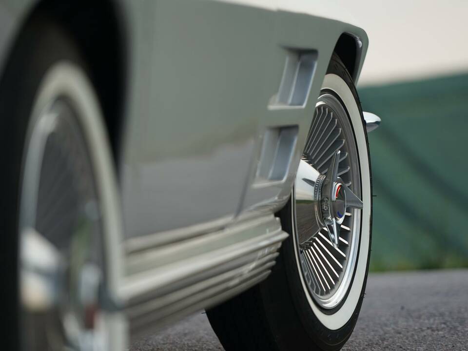 Afbeelding 15/26 van Chevrolet Corvette Sting Ray (1963)