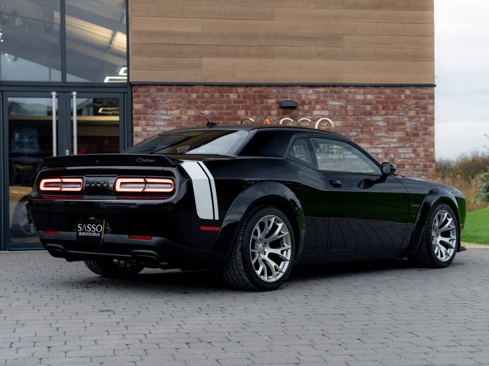 Image 37/86 of Dodge Challenger SRT "Black Ghost" (2023)