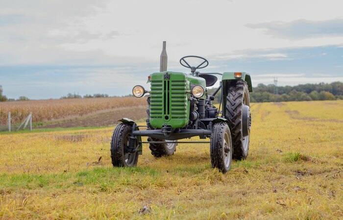 Afbeelding 5/7 van IHC McCormick-Deering Farmall D-320 (1959)