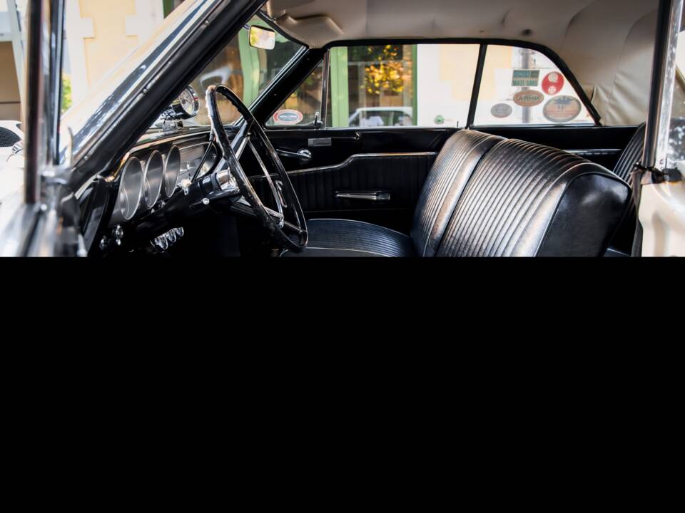 Bild 42/89 von Ford Fairlane 500 (1963)