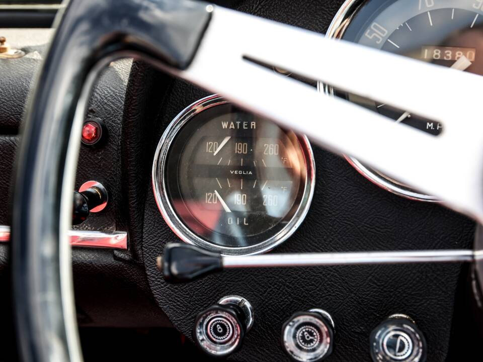 Bild 25/35 von Alfa Romeo 2600 Spider (1963)