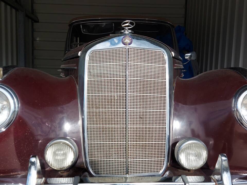 Bild 44/46 von Mercedes-Benz 220 Cabriolet A (1953)