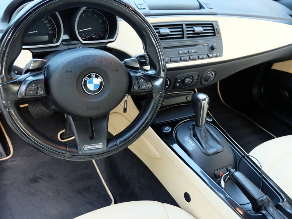 Immagine 17/40 di BMW Z4 Coupé 3.0si (2007)