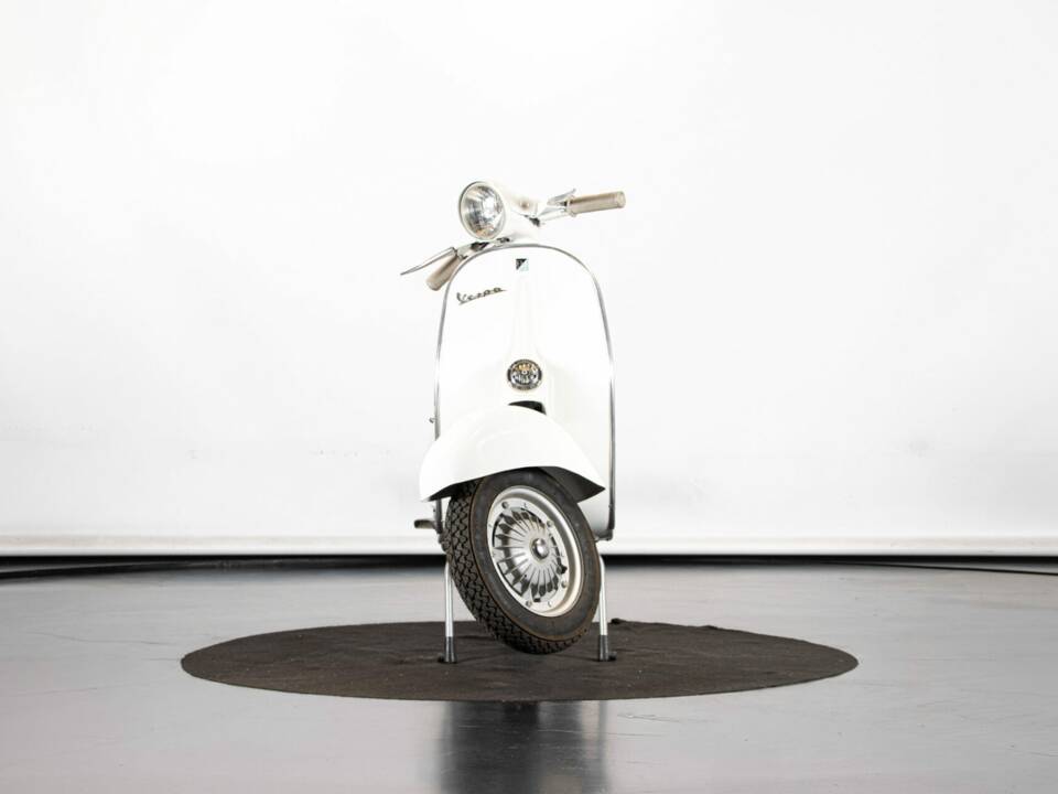 Immagine 7/50 di Piaggio Vespa 50 SS (1966)