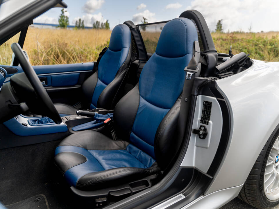 Imagen 11/15 de BMW Z3 Convertible 3.0 (2001)