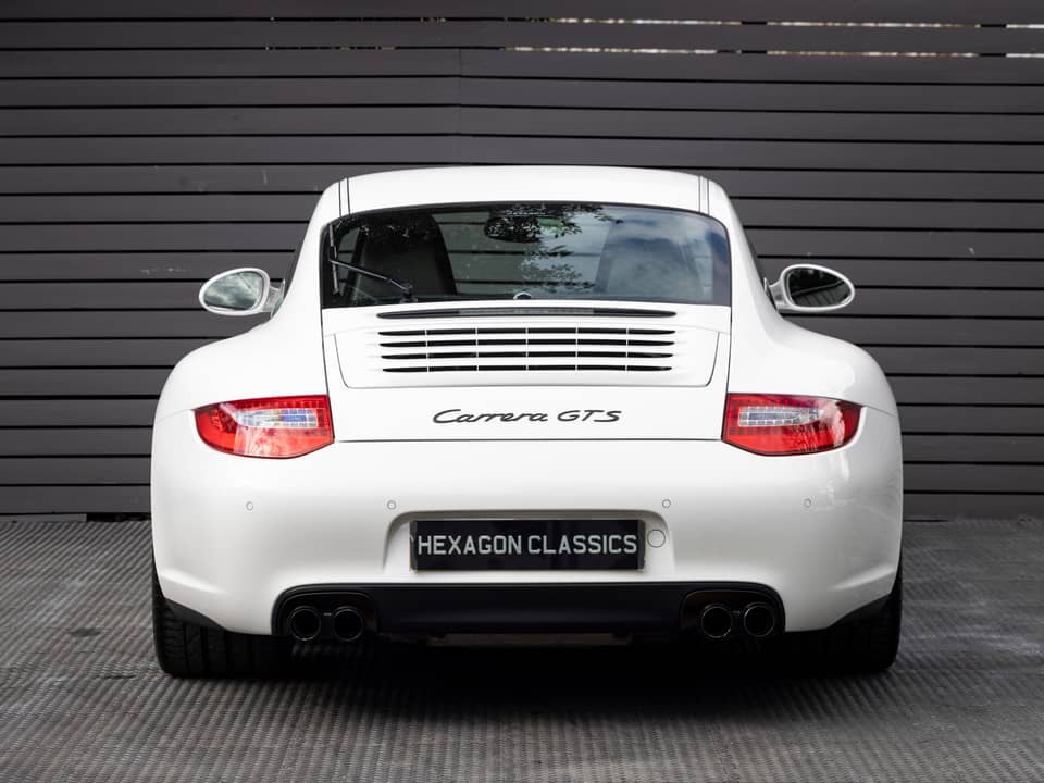 Immagine 4/25 di Porsche 911 Carrera GTS (2011)