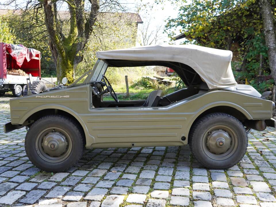 Image 2/16 of Porsche 597 Jagdwagen (1957)