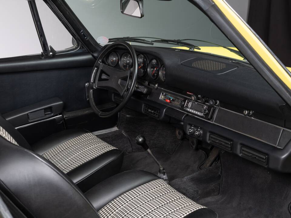 Bild 41/45 von Porsche 911 2.4 S "Ölklappe" (1972)