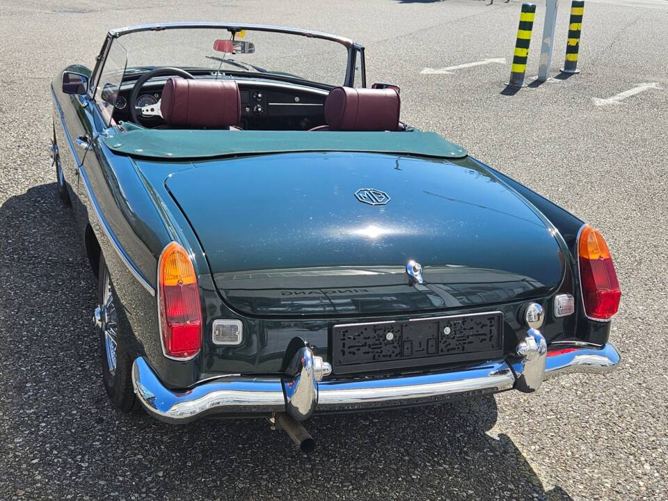 Bild 8/24 von MG MGB (1968)