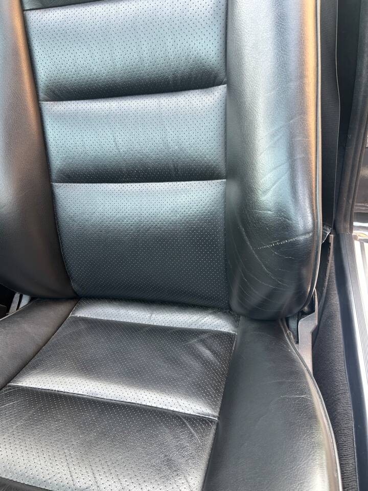 Image 11/47 of Mercedes-Benz 300 CE-24 (1992)