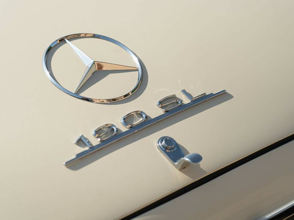 Afbeelding 20/50 van Mercedes-Benz 190 SL (1959)