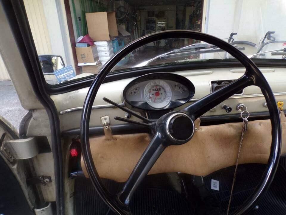 Immagine 28/41 di Autobianchi Bianchina Panoramica (1967)