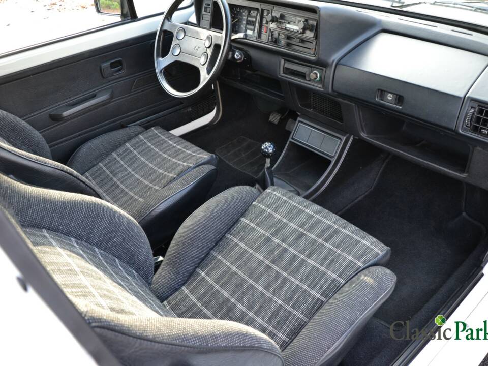 Image 24/50 de Volkswagen Golf Mk I 1.5 (1983)