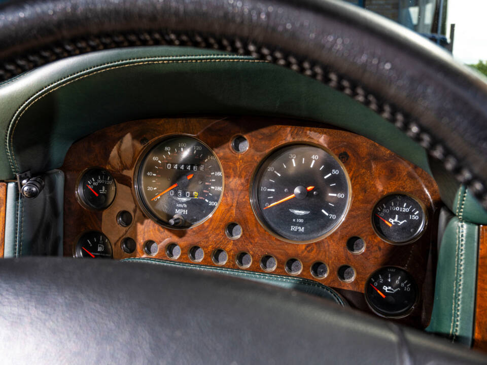Bild 14/31 von Aston Martin Virage Volante (1995)