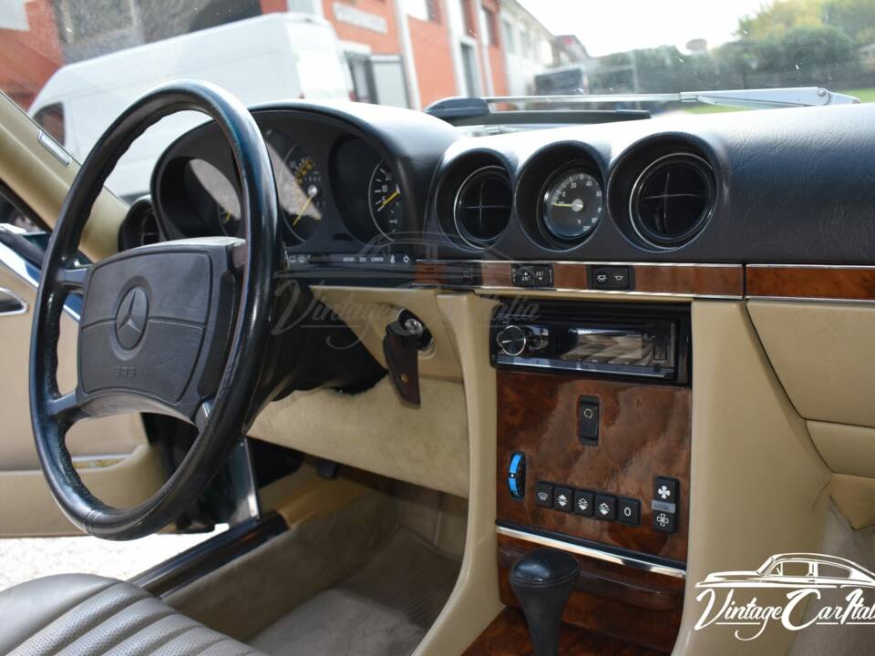 Image 58/75 de Mercedes-Benz 560 SL (1986)