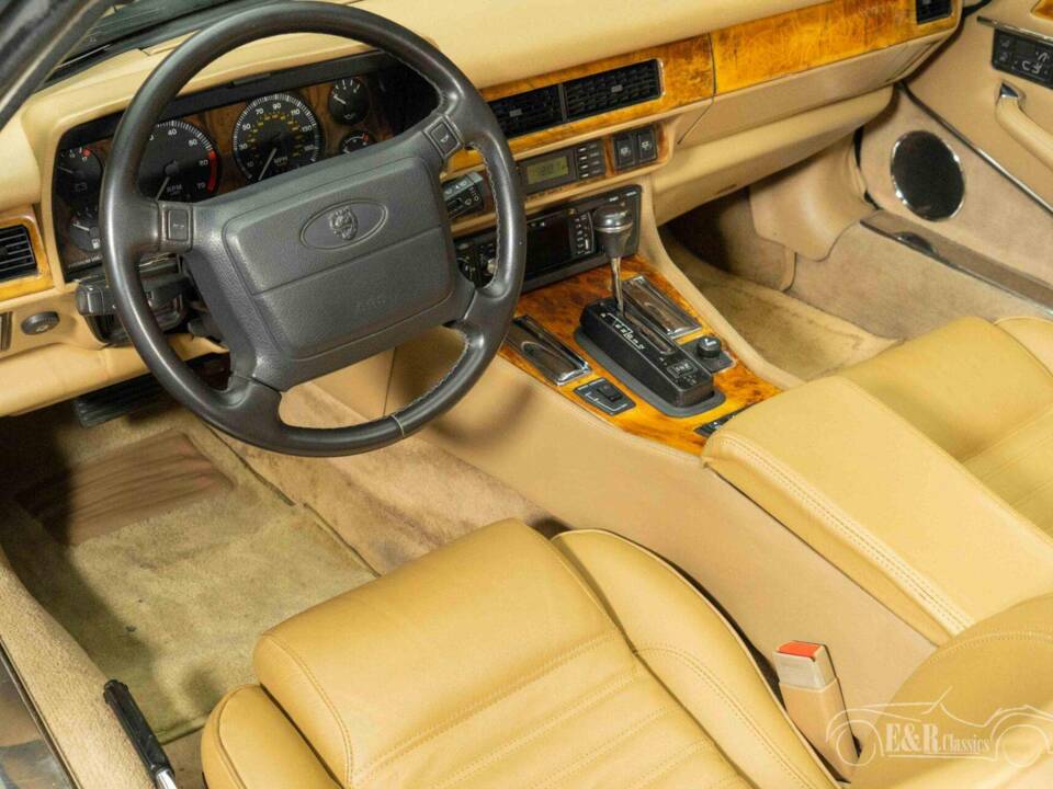Imagen 2/19 de Jaguar XJS 4.0 (1994)