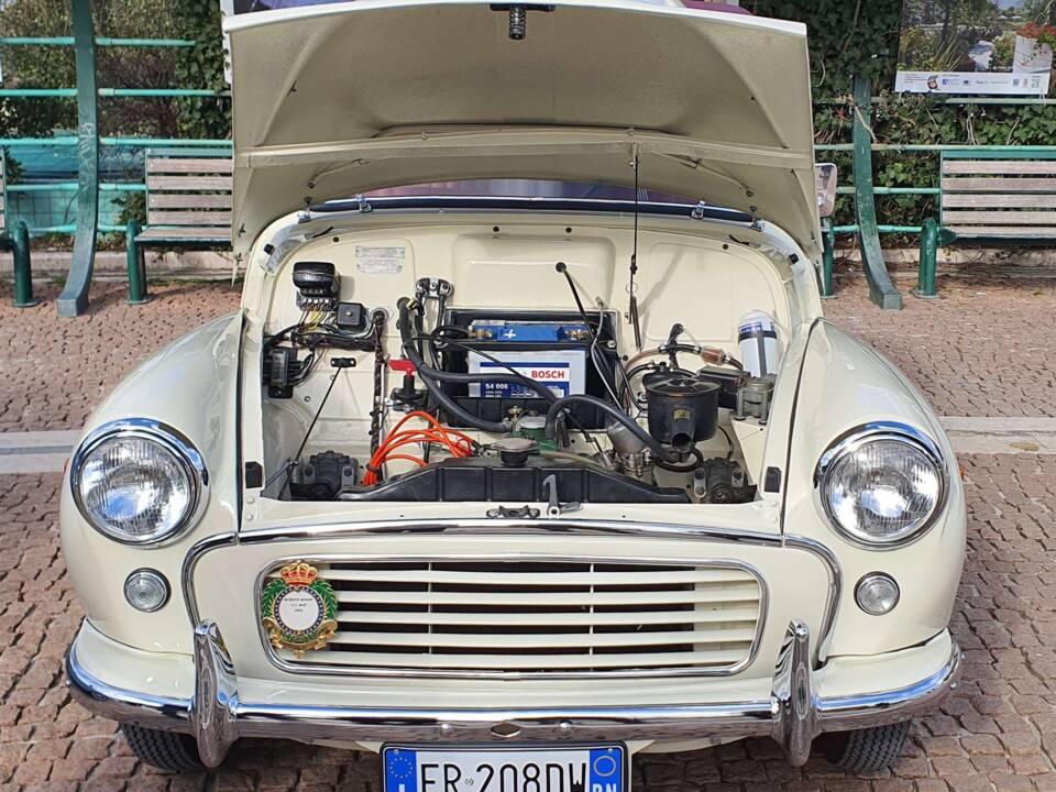 Image 39/66 of Morris Minor 1000 Tourer (1961)