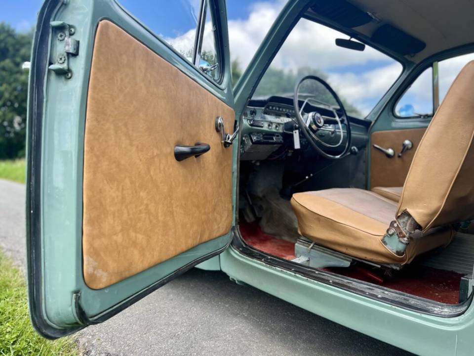 Bild 31/33 von Volvo PV 544 (1963)